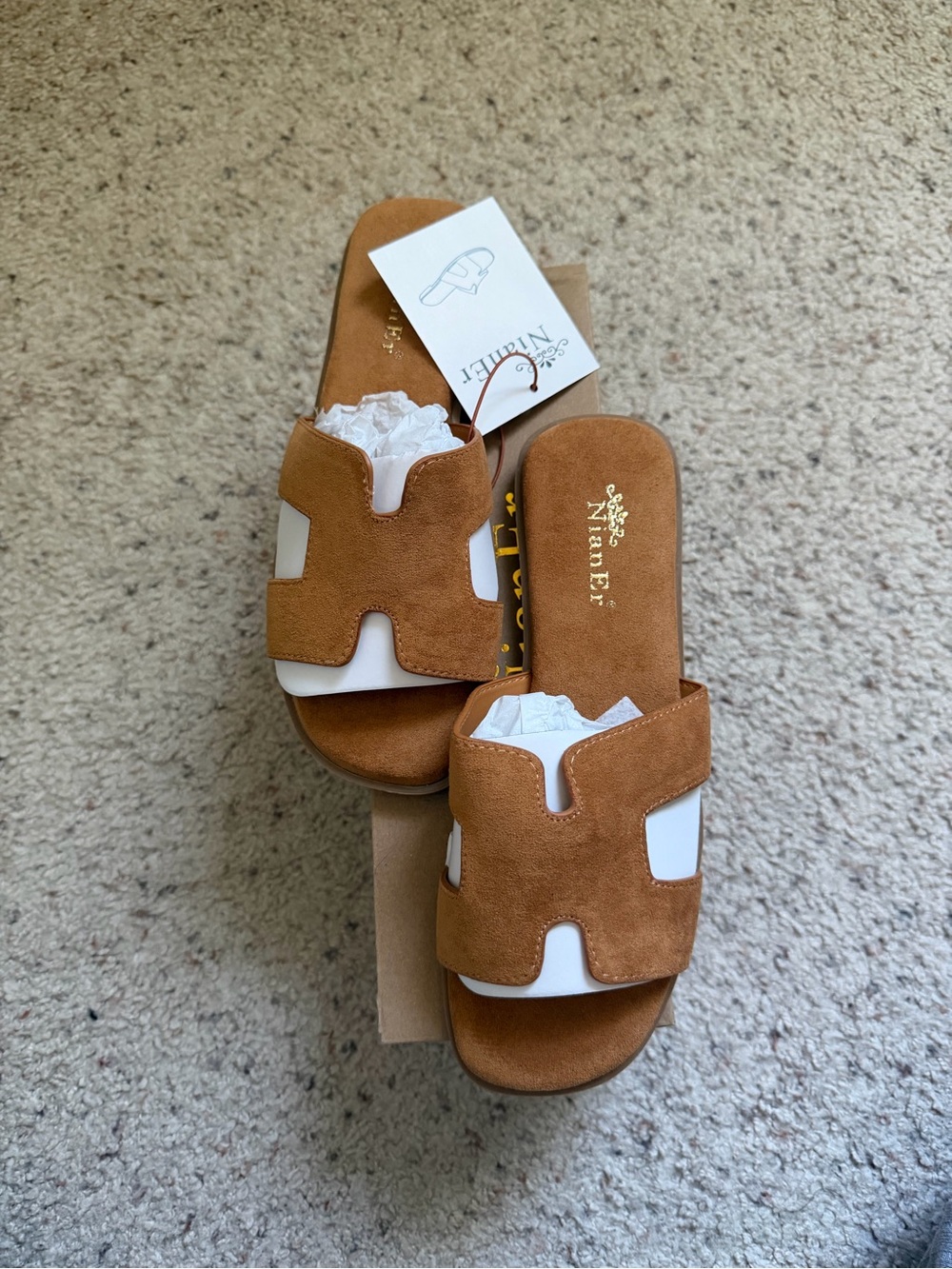 NianEr Light Brown H-Cut Slide Sandals Women’s Size 6 NEW